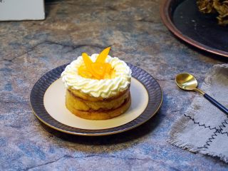 23、奶黄千层果味奶油蛋糕,好吃