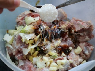 12、≈蒜香烤排骨≈烤箱版,一小勺白糖