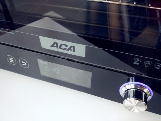 6、可可钢琴蛋糕,预热烤箱，选择热风烤模式，上下火155度，启动