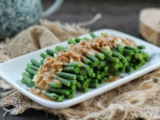 14、麻酱蒜蓉拌豇豆,成品图