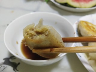 24、猪肉白菜生煎水饺(猪肉好贵),我爱水饺~