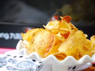 11、椒盐烤薯片,成品。