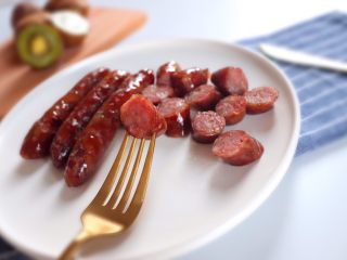 15、自制脆皮肠~好吃又放心,一下吃光了