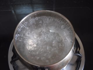 7、昆布丸子,烧开一奶锅清水