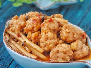 15、昆布丸子,成品，很鲜很嫩滑