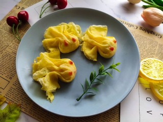 14、儿童趣味便当小金鱼蛋包饭,成品