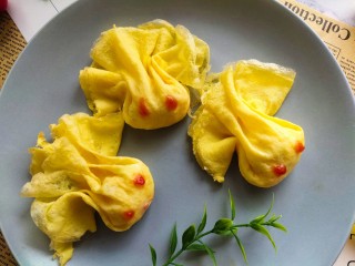 15、儿童趣味便当小金鱼蛋包饭,成品