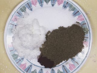 4、黑胡椒味台式脆皮肠（内附广式配方）,黑胡椒，盐，糖，红曲粉称好