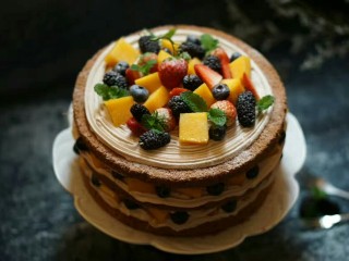 16、法芙娜可可水果裸蛋糕,成品图。