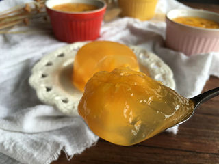 12、芒果水晶果冻,冰凉爽口，味道不错。