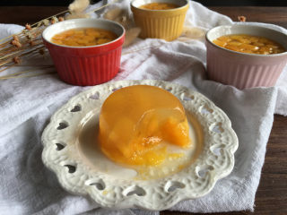 13、芒果水晶果冻,很好吃。