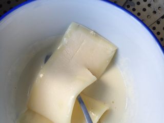 3、四种方式吃吐司,再加入芝士片