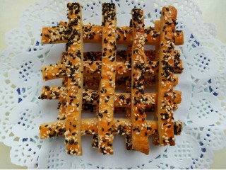 1、红薯饼干棒,先给大家看一张成品图