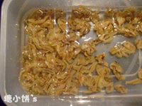 2、轻松熊便当,洗净沥水备用