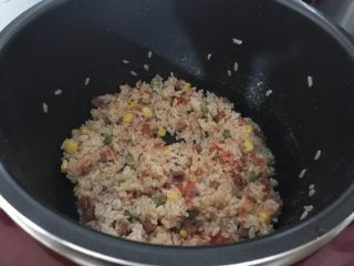 12、抖音网红菜谱-五彩西红柿焖饭,看，完成了