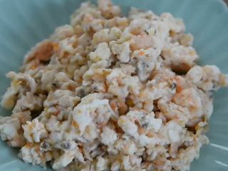 10、没有螃蟹的赛螃蟹，孙红雷最爱吃的菜！,炒至嫩滑盛出备用