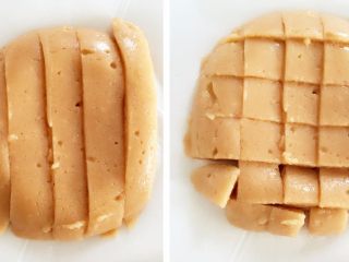 10、米粉“布丁”—可以抓在手上吃的米糊7M ,切成长条或四方形，方便宝宝食用