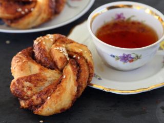 10、巧克力面包卷,泡一杯红茶，慢慢的享受。