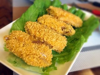 12、无油版黄金烤翅,成品，金黄金黄的，小朋友一看就喜欢了！