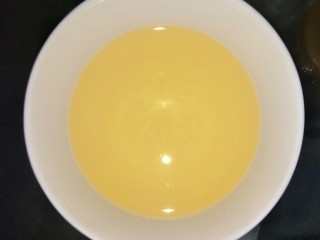 10、蒜香辣椒酱,玉米油，