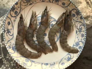 2、酥皮大虾, 依次完成所有。