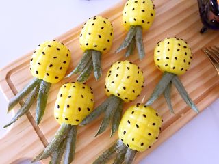 18、迷你小菠萝,晶莹剔透的小菠萝好美????????