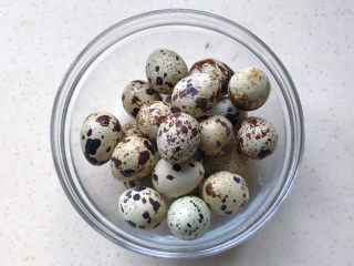 1、营养美味不打折翡翠傍金珠,洗干净鹌鹑蛋