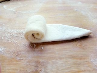 10、白吉馍(含中式汉堡做法),从下往上卷起来