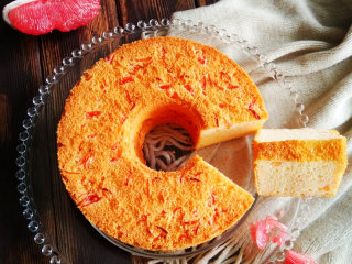 19、红柚果粒蛋糕,红红的果粒太漂亮啦！