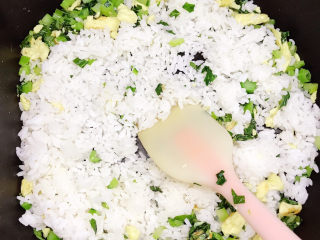 14、青菜炒饭,拌匀