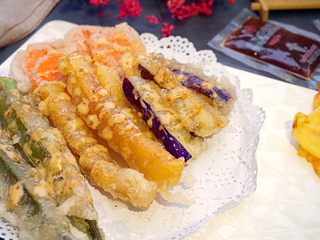 17、炸蔬菜沙拉,再看