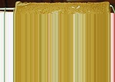 13、巧克力慕斯,烤箱预热上管190℃，下管160℃，烤12分钟。烤好后，立刻取出，平铺在烤网上，趁热轻轻撕掉油纸，晾凉