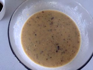 6、瑞典风味香蕉榛子酱薄饼-带着宝宝吃遍全球......,最后面糊呈现的状态