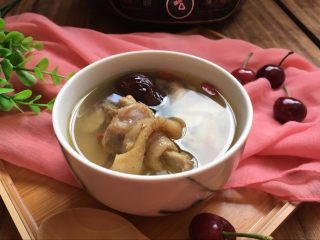 18、【洋参枣杞鸡汤】补气养神的高考餐,成品图