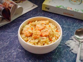 14、黄金虾仁炒饭,完成