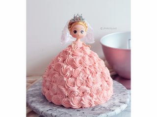 8、芭比娃娃蛋糕,成品