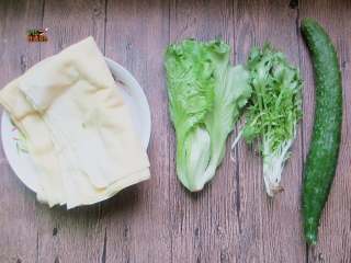 1、高蛋白减肥便当,准备食材