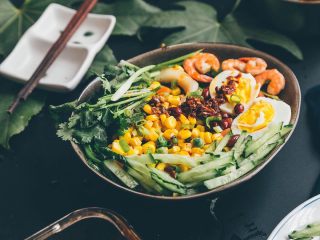 12、高逼格什锦桂林米粉,然后各个角度拍摄一下！