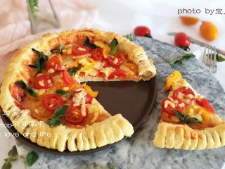 16、圣女果披萨,高颜值披萨，不仅好看，更好吃