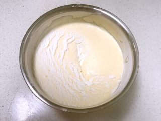 13、传统蛋糕,搅拌均匀，之字型搅拌