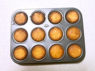 17、传统蛋糕,蛋糕烤好了