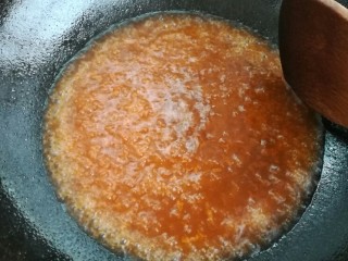 13、糖醋里脊,大火烧开转小火，要一直不停地搅拌以免糊锅