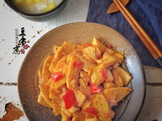 11、油焖春笋,来自健康的呼唤