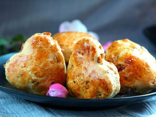 9、无花果玫瑰司康,成品图