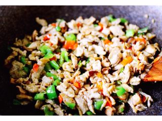 16、金玉窝窝头+虾酱鸡蛋小炒,虾酱鸡蛋炒杂蔬就做好了……