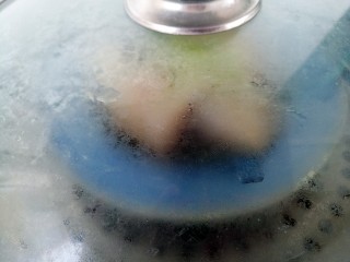 14、蒸鳕鱼,水烧开后，中火蒸10分钟左右