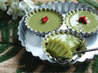 13、绿豆抹茶布丁,取出即可食用