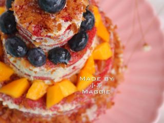 25、迷你红丝绒裸蛋糕,