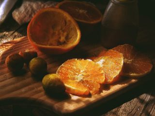 6、春日小清新 香橙煎鸡肉,切成片