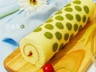 24、抹茶波点蛋糕卷,成品。